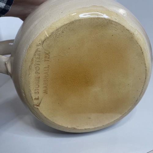 P.R. Storie Pottery Co. Marshall TX Stoneware Beige Pitcher w Homestead Scene - Picture 6 of 10