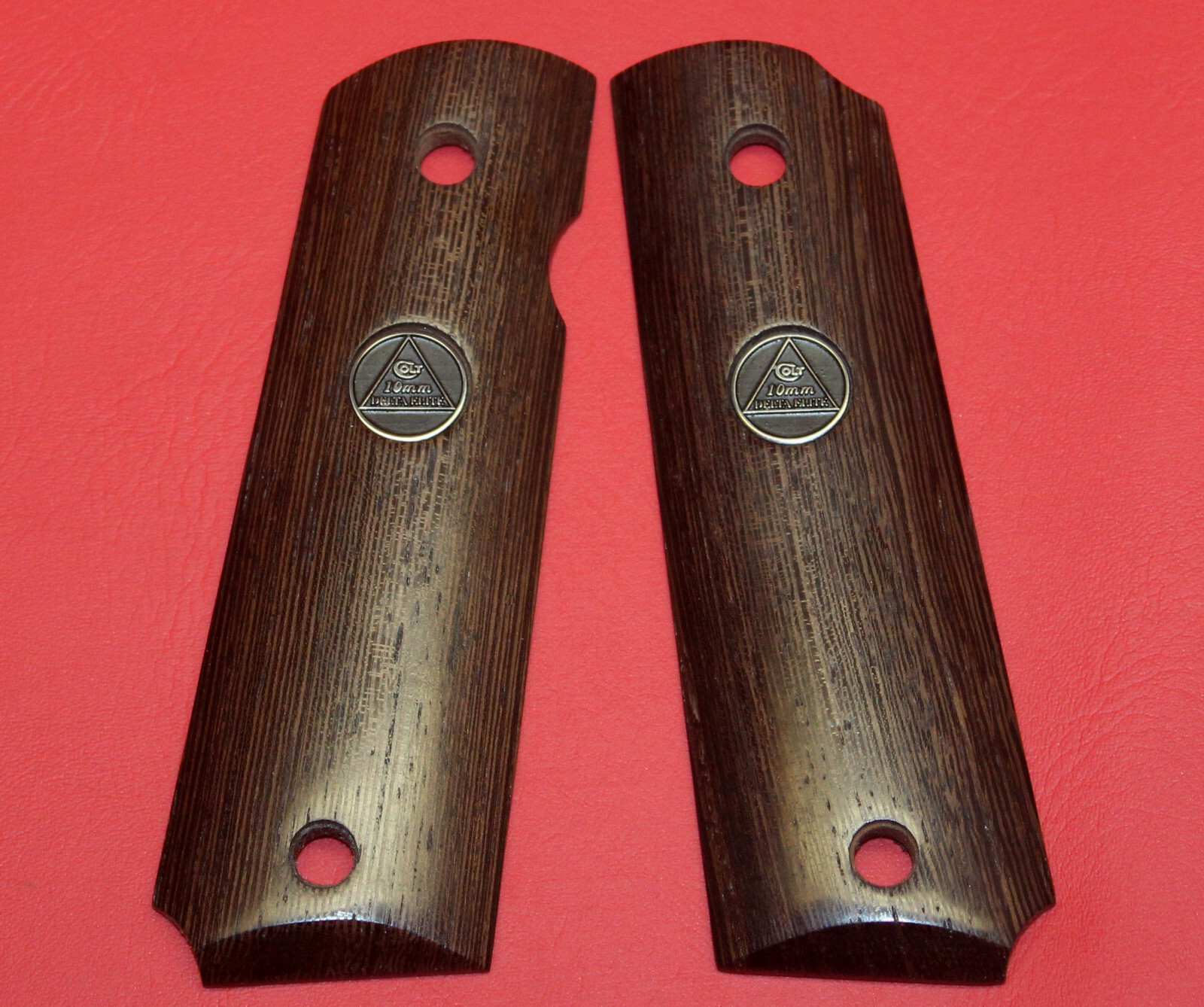 Colt Firearms Full Size 1911 Delta Elite Government / Commander Grips