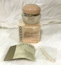 Shiseido Benefiance Daytime Protective Cream SPF15 40ml./1.4oz NEW SEALED IN BOX