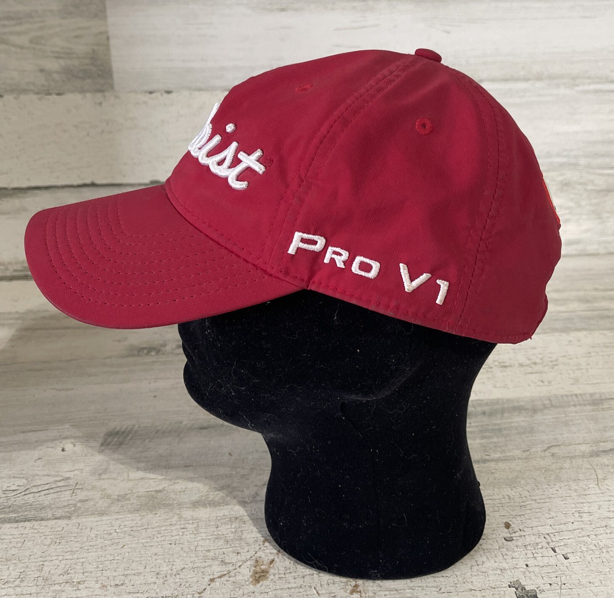 Titleist Foot Joy Pro V1 Red Visor Adjustable Back