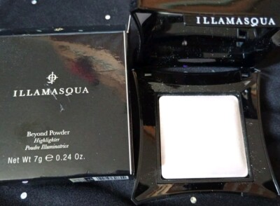 ILLAMASQUA Beyond Powder Highlighter 7g Shade Deity Natural Radiant GLOW Boxed
