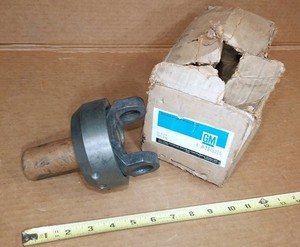 NOS 73 74 Chevy Vega 76-79 Monza front u-joint yoke & damper Olds Buick Pontiac