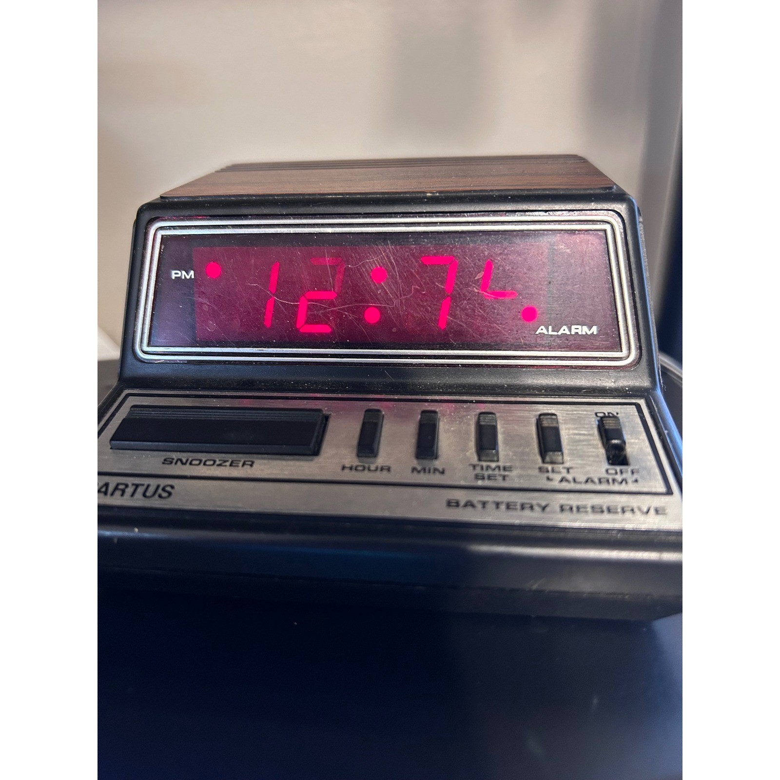 Spartus Wood Grain Digital Alarm Clock Battery Reserve Model 1104 Vintage