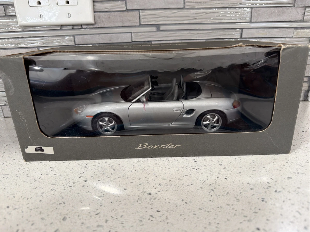 Porsche Boxster 1:18 Scale Contemporary Manufacture Diecast Cars
