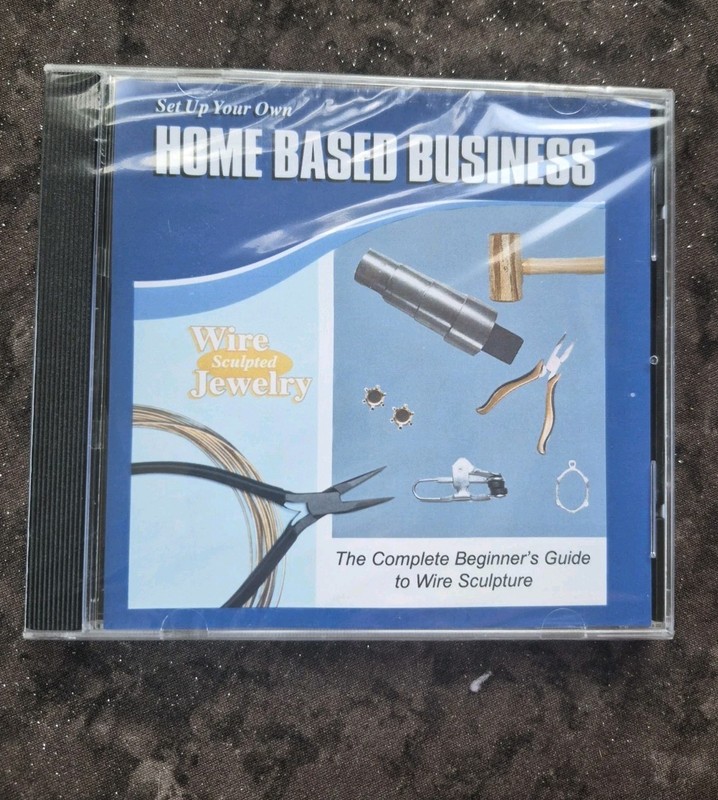 THE COMPLETE BEGINNER'S GUIDE TO WIRE SCULPTURE  CD MINT