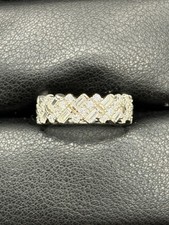 EUC Sterling Silver Cubic Zirconia Eternity Ring Band 4 Grams Size 7.5 C18