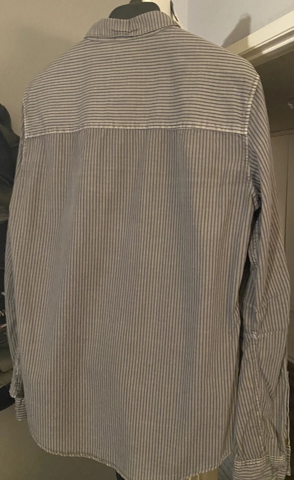 Rogue State Button Up Shirt Brand New (Rare) - Image 4 of 4