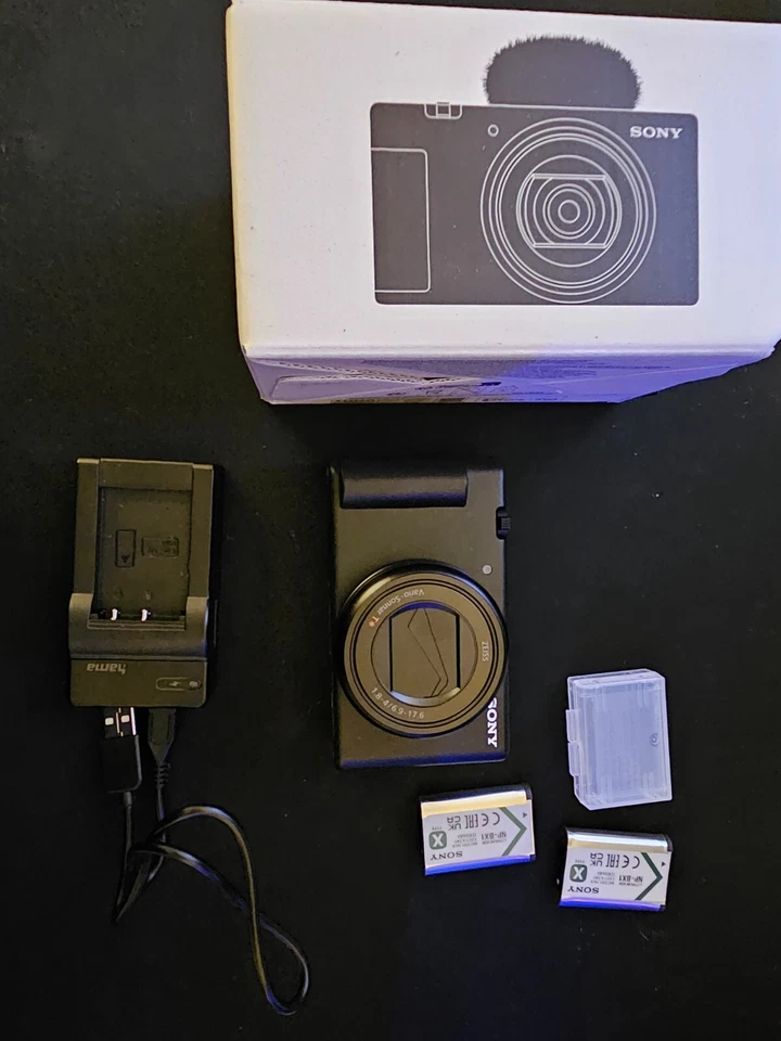 SONY ZV-1 II Vlog Digitalkamera + Zubehörpaket WIE NEU