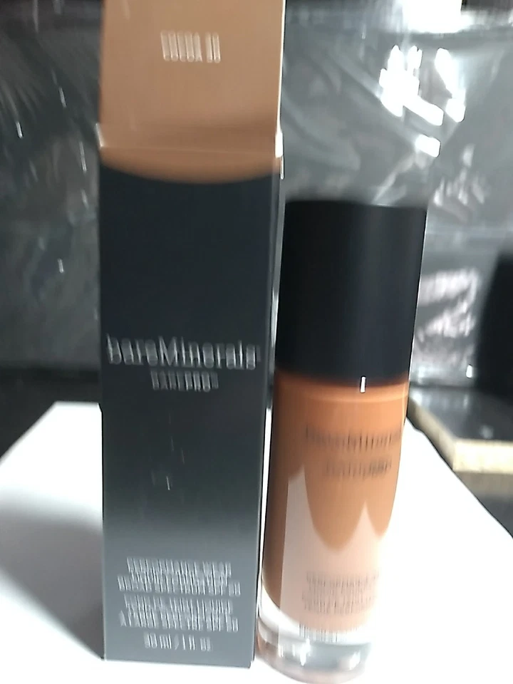 BareMinerals Barepro Performance Wear Liquid Foundation SPF20, COCOA 30, NIB - Image 2 of 4