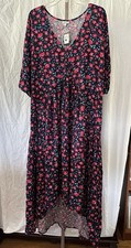 Avenue Women's Black Floral Print Short Sleeve VNeck Midi Length Dress 30/32 NWT