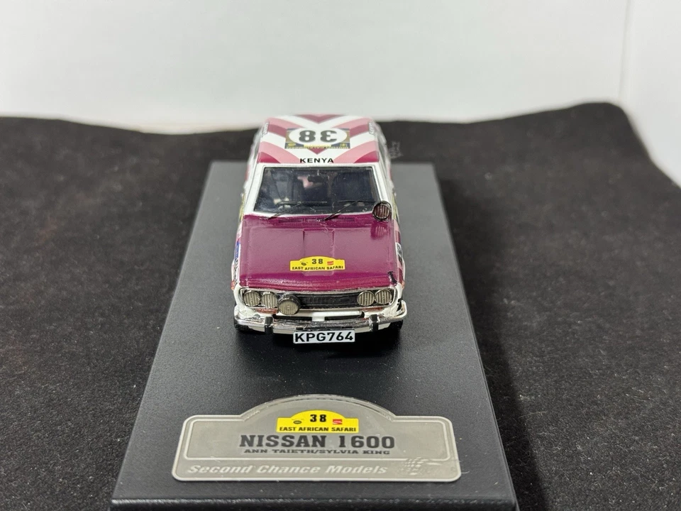 NISSAN 1600 SSS #38 A.TAIETH-S.KING EAST AFRICAN SAFARI Transkit 1:43 - Immagine 3 di 4