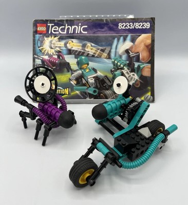 LEGO Technic 8233 Blue Thunder vs. The Stinger (1998) - 98% Complete + Manual