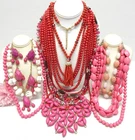 VINTAGE TO NOW COSTUME JEWELRY NECKLACE LOT, ASSORTED MATERIALS