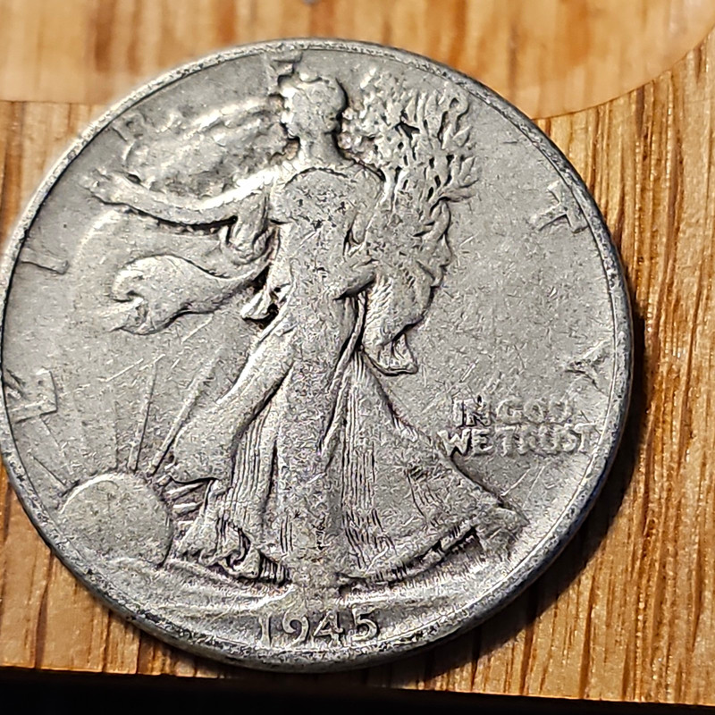 1945 Walking Liberty Half Dollar 50C Silver 0.9 Fine Business PHILA KM#142 500