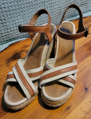 Tommy Bahama Espadrille Sandals Women display picture 1