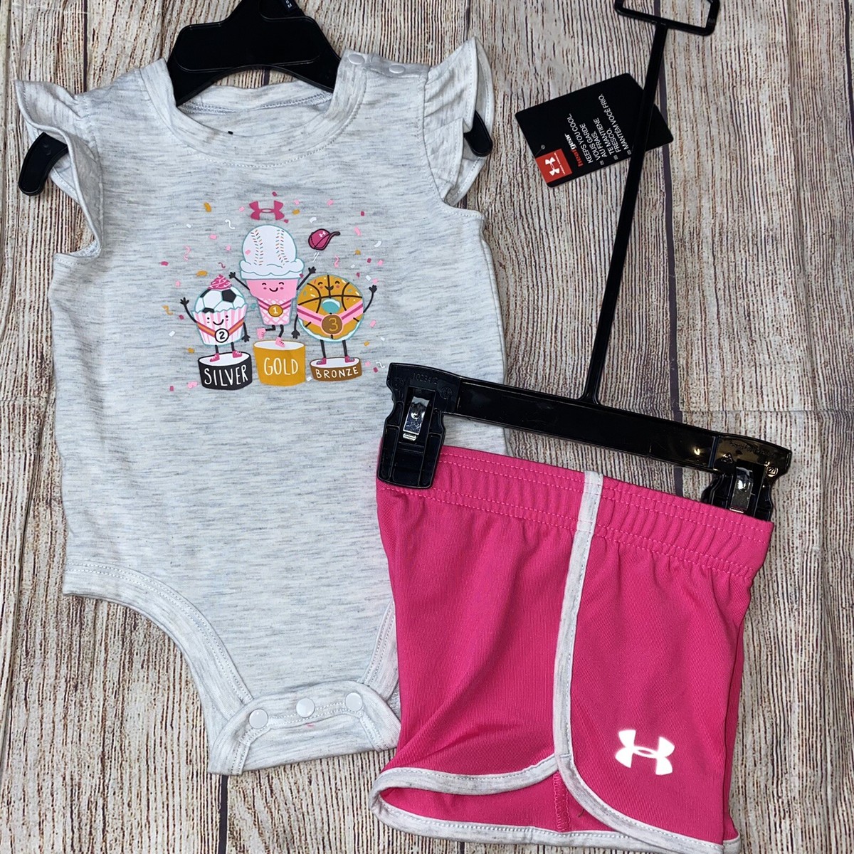 Under Armour 0-3 3-6 Months Trophy Soccer Basketball Outfit Set NEW