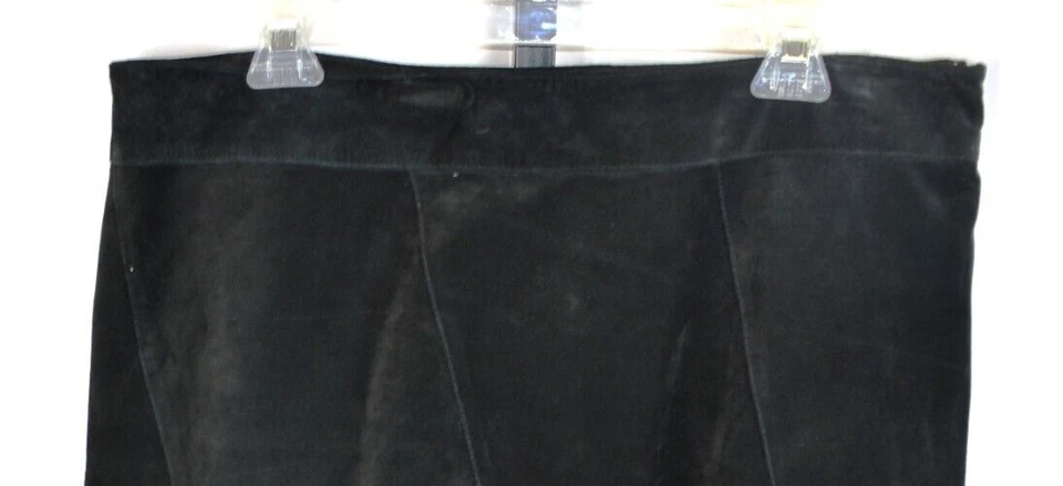 Saia Aline Vintage Camurça Tamanho 14 Preta Couro Real Midi - Imagem 3 de 4