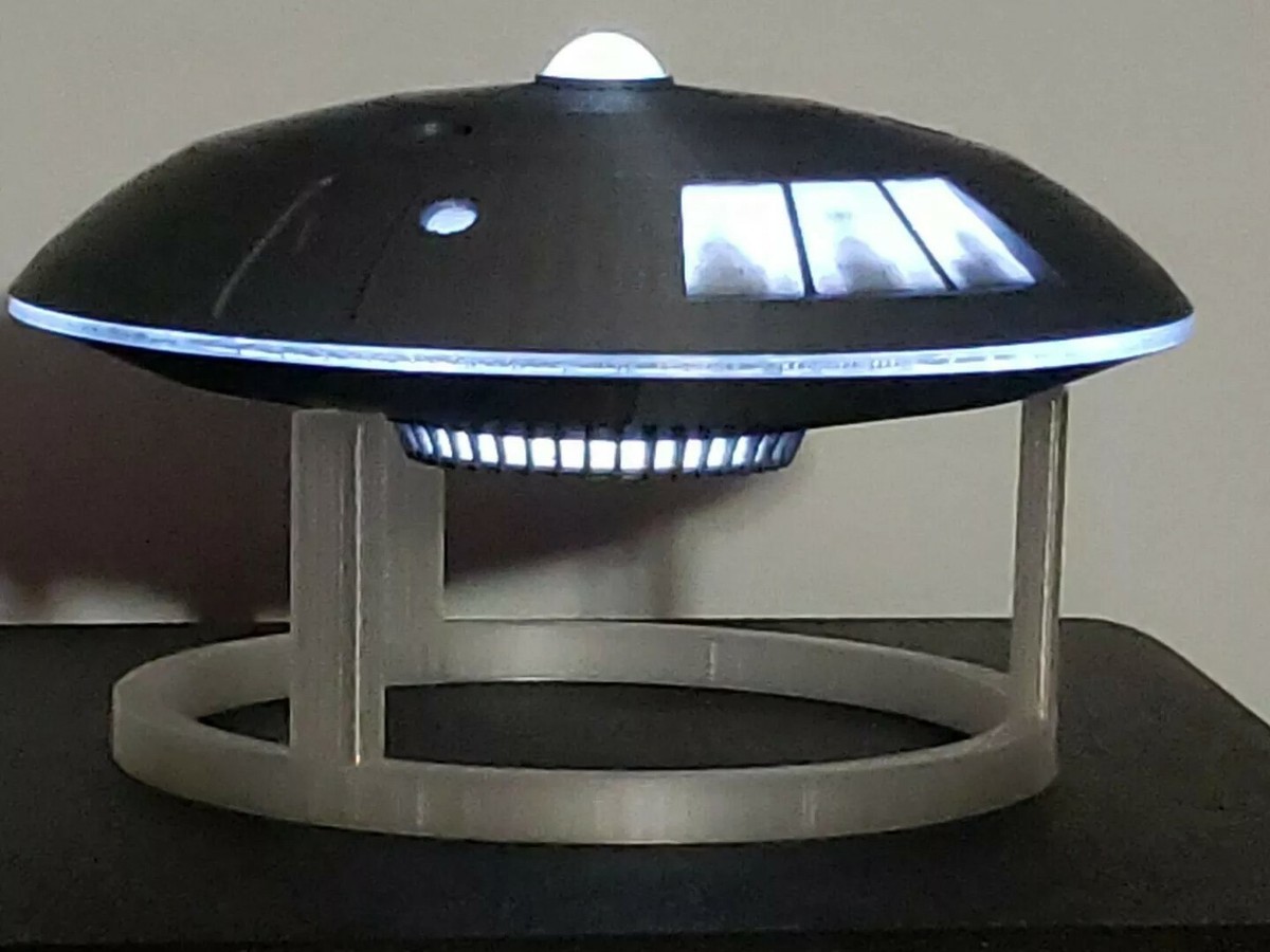 Jupiter 2 in Flight [from Lost in Space] - Large - with stand and