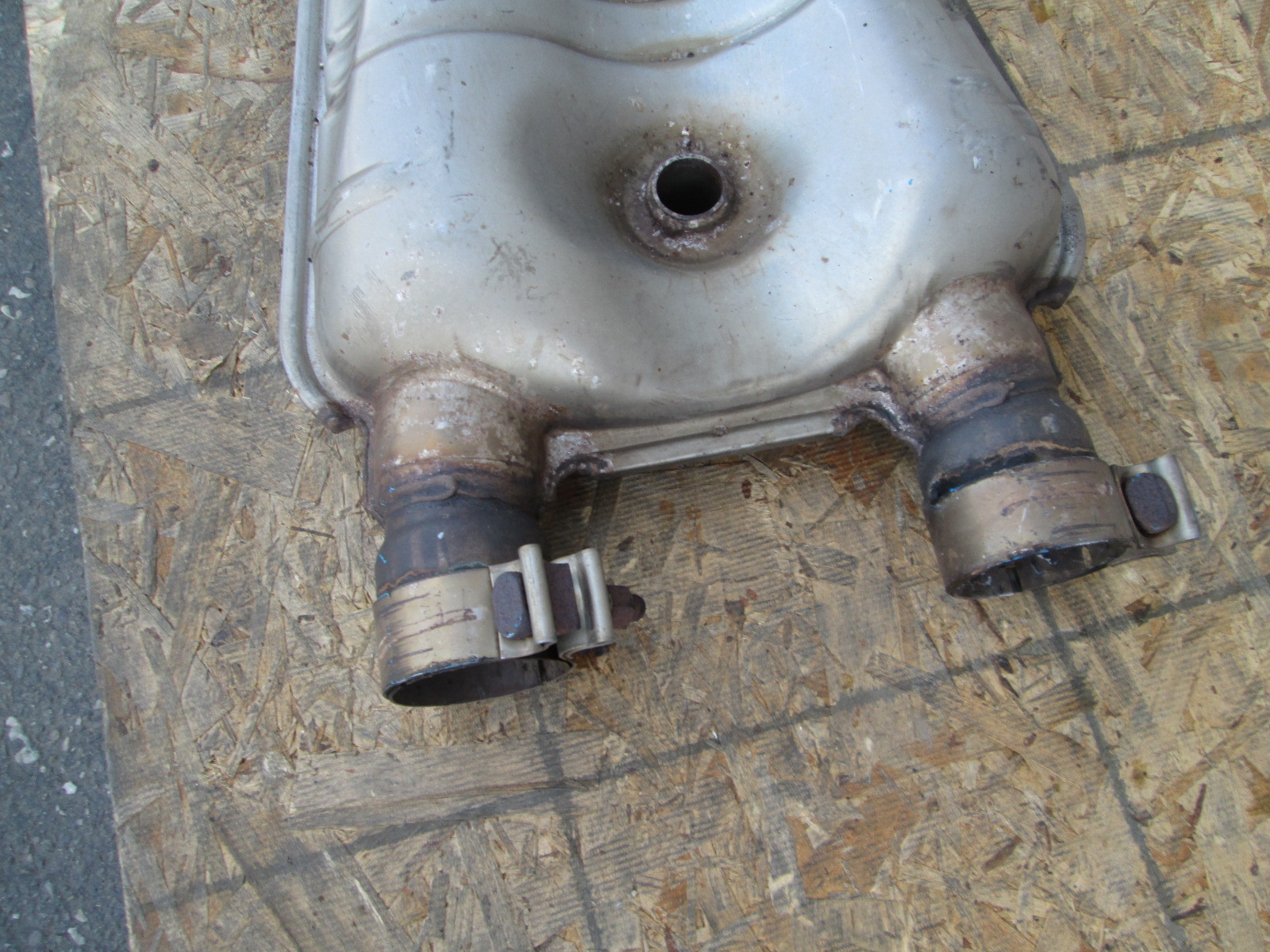 Maserati Spider / Coupe -Exhaust Muffler Resonator - USED  # 187826