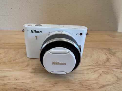 Nikon 1 J1 10.1MP Digital Camera - White (Kit w/ VR 10-30mm Lens) (27528)