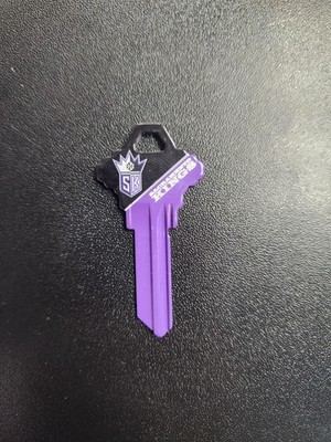 SMALL NBA SACRAMENTO KINGS SCHLAGE SC1 KEY BLANK - READ DETAILS BELOW