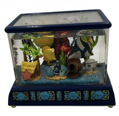 Rare Vintage 2003 Disney Pixar Finding Nemo Snow Globe W/ Music Box