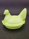 Vintage Fenton satin custard glass Hen on Nest (uranium UV glow chicken)