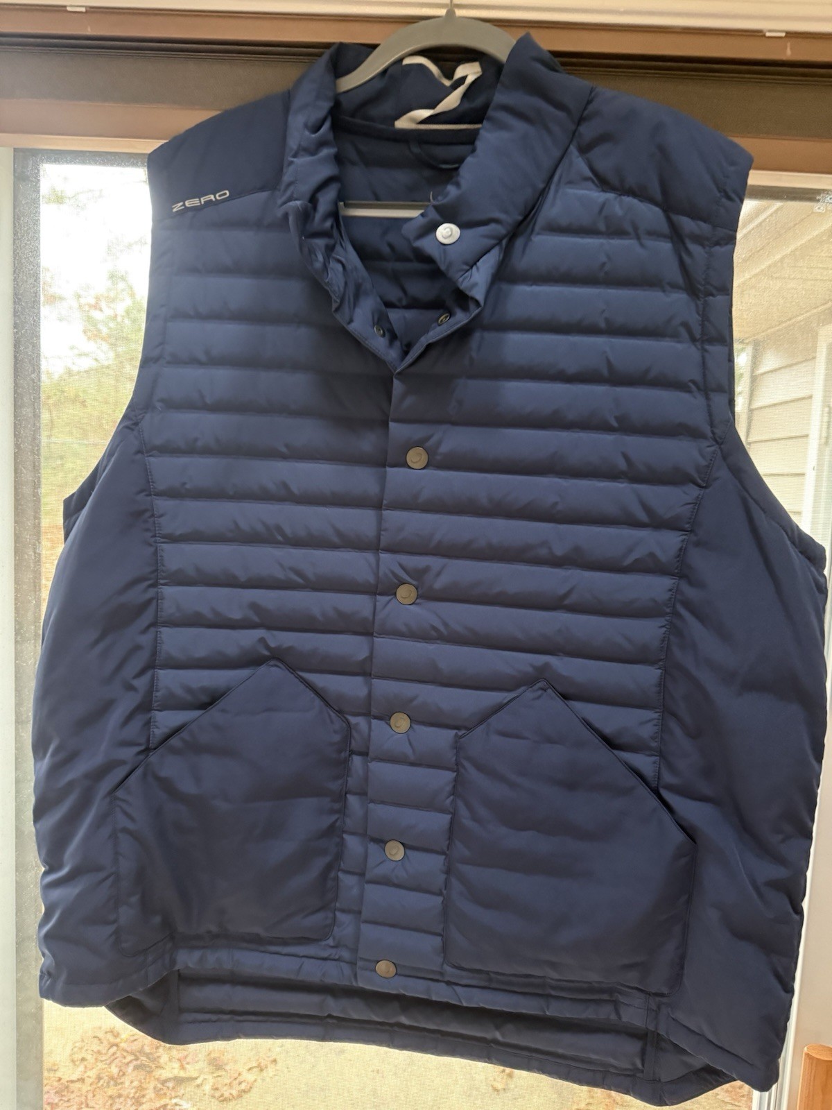 Men's XL Goose Down Insulated Puffer Vest Zero Restriction Full Zip Golf