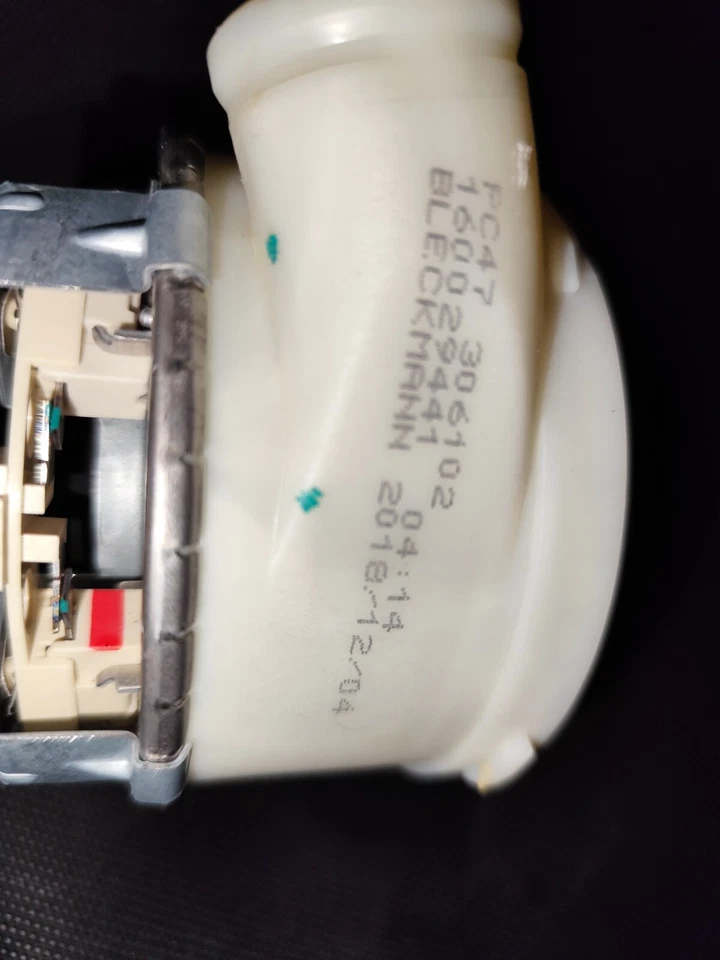 Bauknecht (Whirlpool) Heizkörper Bldc9/6 für model IBBO 3C34X - Bild 3 von 4