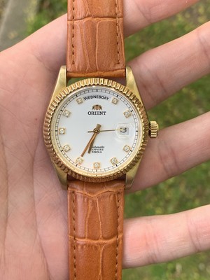 Orient President Automatik Herrenuhr Tag Datum Diamant Zifferblatt 36mm