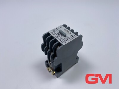 Starkstrom Gummersbach Leistungsschütz DN9.11 auxiliary contactor 220V 16A