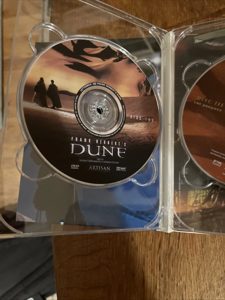 Frank Herbert's Dune Director's Cut Special Edition (3-Disc DVD Set) - Image 4 of 4