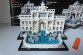 LEGO Architecture TREVI FOUNTAIN - 21020 - Box & Manual ~ Nice Used