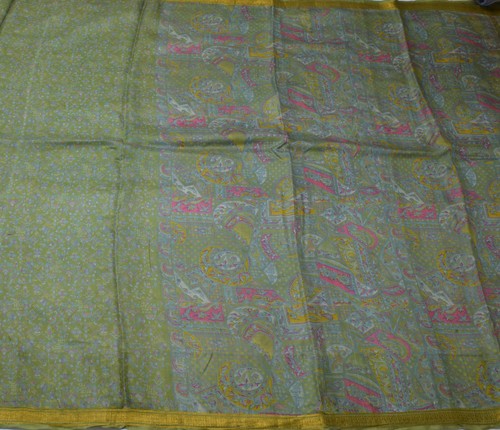 Sushila Vintage Green Scrap Saree 100% Pure Silk Printed Floral Sari Fabric - Picture 2 of 11