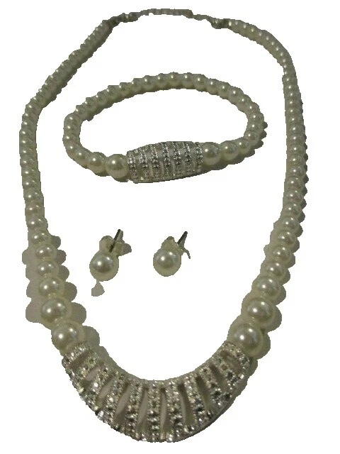 Joyería de Moda Avon Blanco Perla