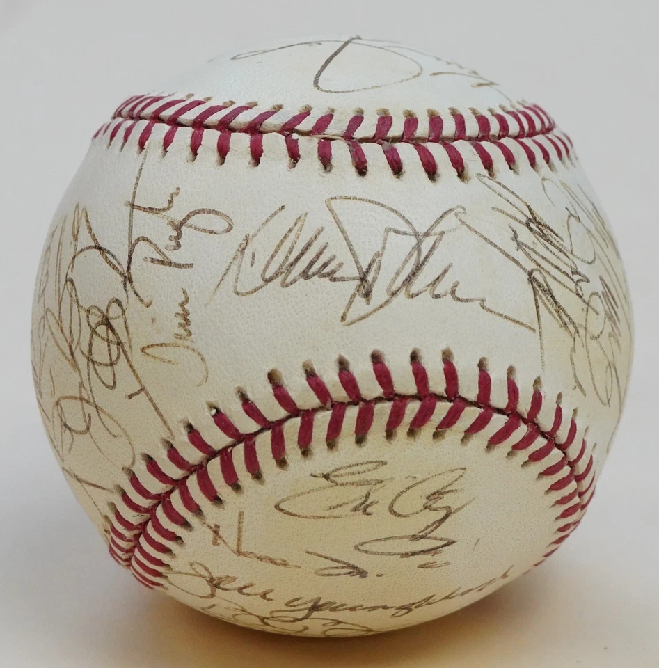 1995 Reds Team 30x Signed Baseball PSA/DNA LOA w Barry Larkin Deion Sanders Rijo - Image 3 of 4
