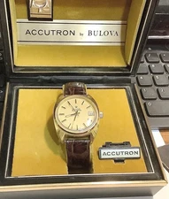 Swiss Bulova Accutron, Caliber 2181, Running, Inner & Outer Box Included
