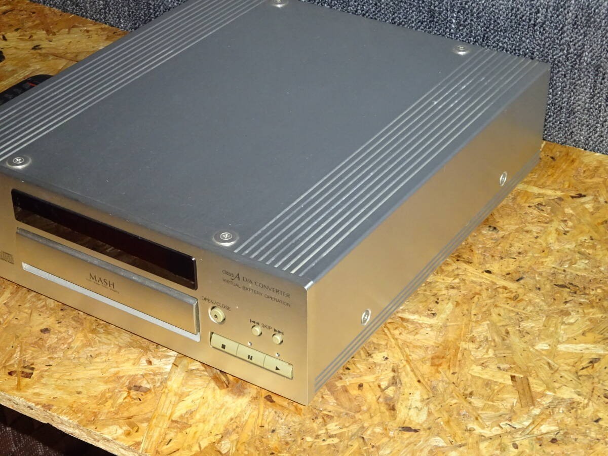 Technics SL-P70 CD Deck player with Compatible Remote Controls