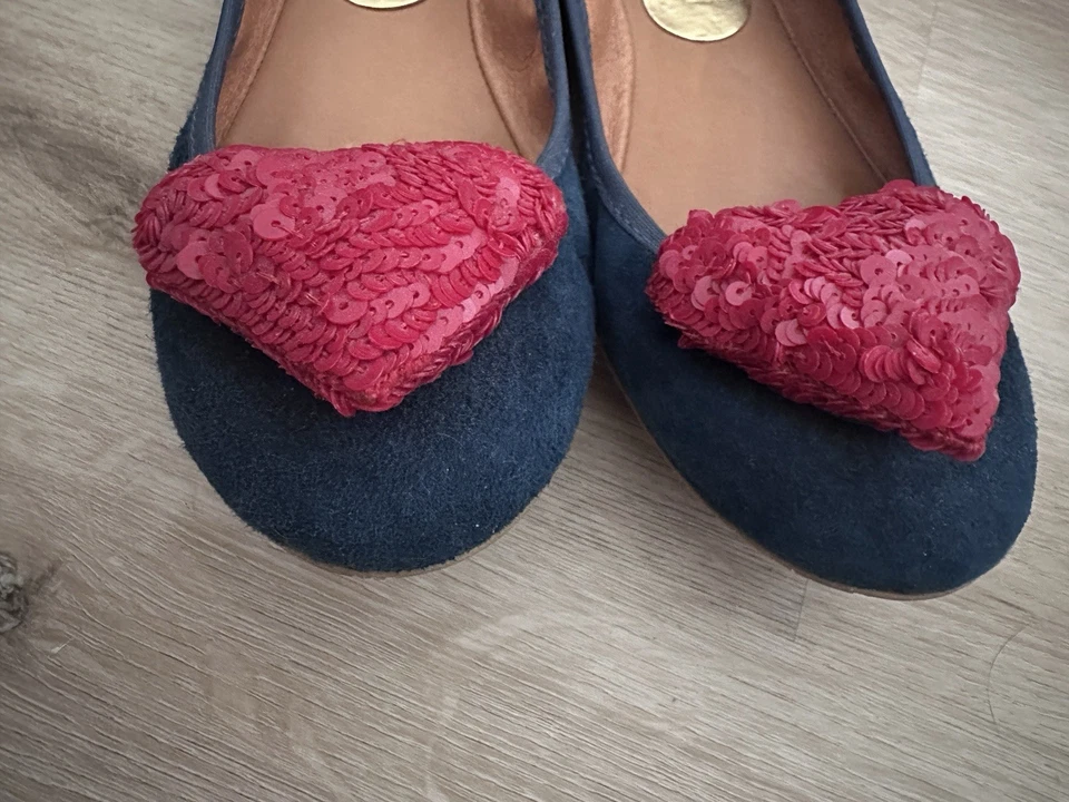 RAS Azul Marino Planos Lentejuelas Rojo San Valentín Corazón Mujer Talla 39 Hecho en España Usado en Excelente Condición Foto 4 de 4