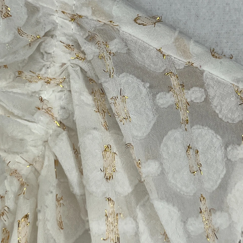 Blusa AQUA Top XS Jacquard Metálico Volantes Cuello Atado Geométrico Manga Gorra Blanca Foto 3 de 4