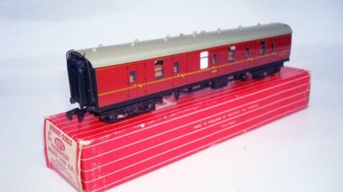 HORNBY DUBLO 2RAIL 4075 B.R.MAROON PASSENGER BRAKE BOXED EXCELLENT TO NR MINT - Picture 1 of 11