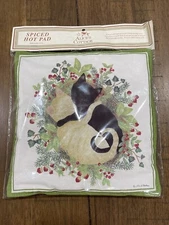 New Alice’s Cottage Spiced Hot Pad 2 Cats Cuddling, Made In USA, Rare Find!