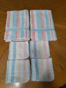 4 Vintage Cannon Pastel Striped Washcloths  & 2 Select Edition Hand Towels Nice