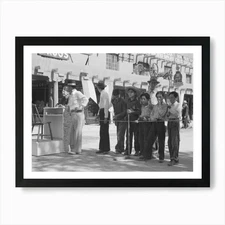 Untitled Photo, Possibly Related To Framed Wall Art Poster Canvas Print Picture