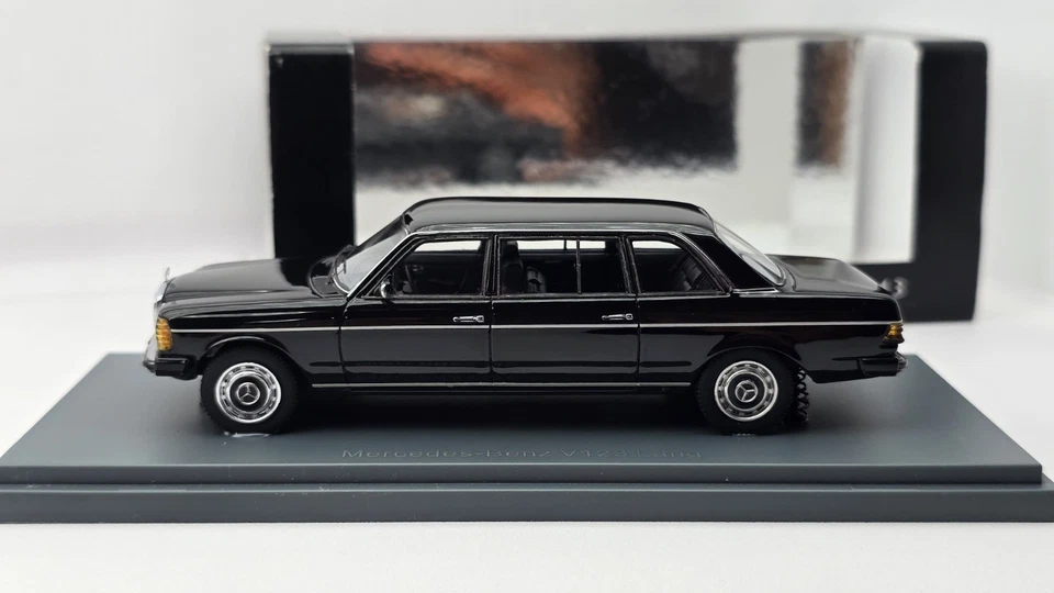 Neo Scale Models 1:43 Mercedes W123 LONG - Immagine 2 di 4