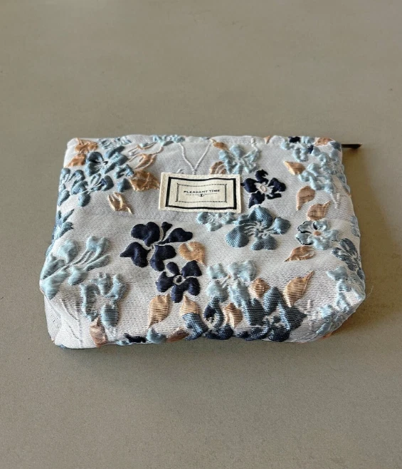 Travel Cosmetic Bag Toiletry Wash Zip Pouch Makeup Case Travel Cosmetic Makeup - Image 3 of 4