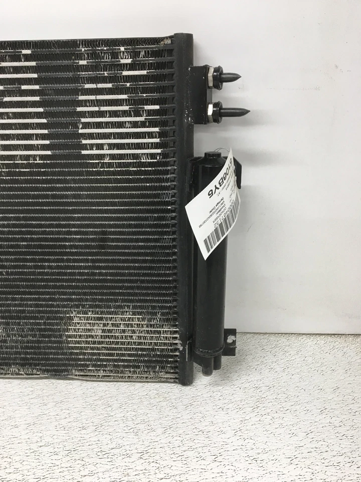 Конденсатор JEEP PATRIOT 07 08 09 10 - Изображение 2 из 3