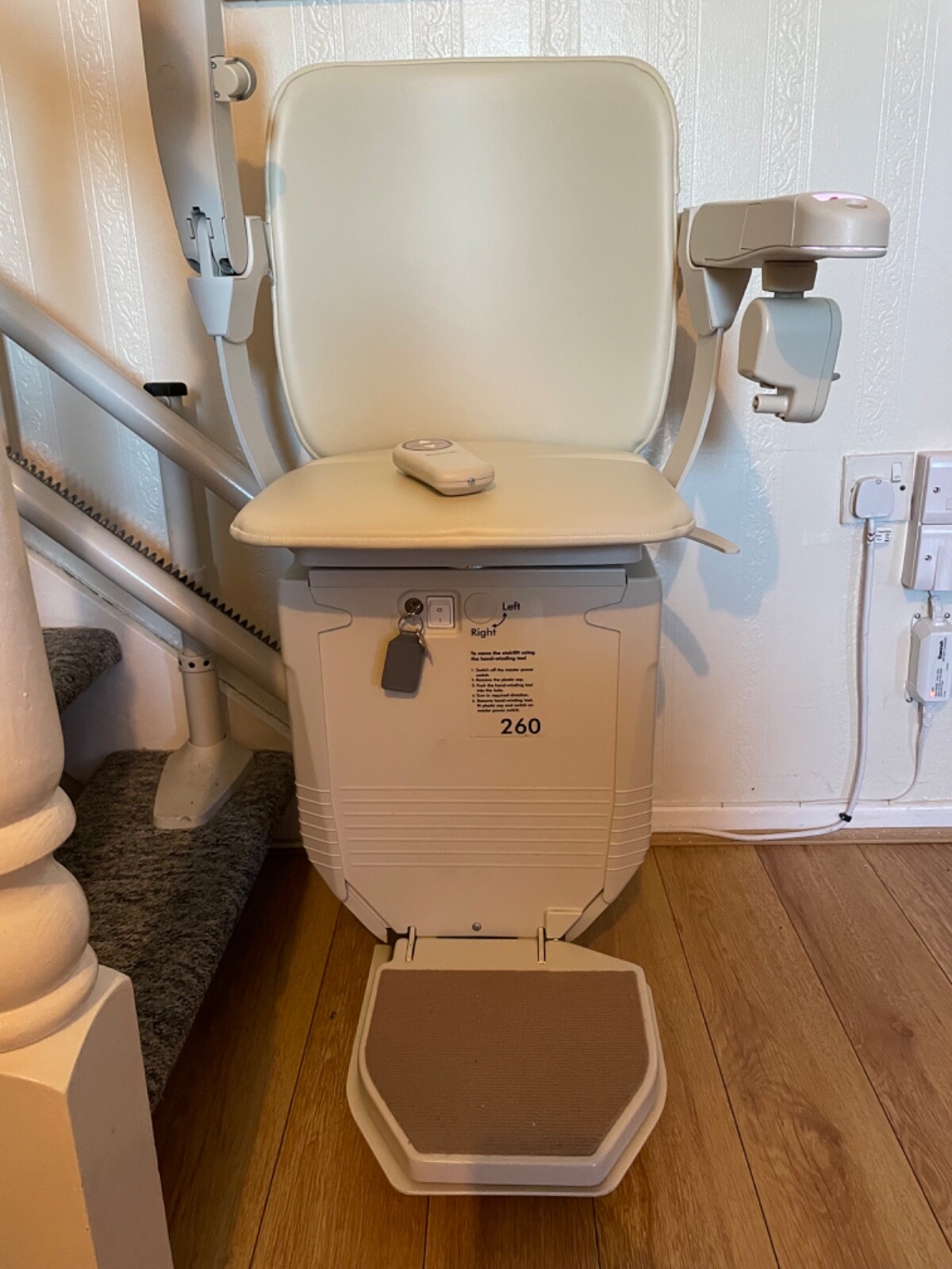 Stannah 260 Curved Stair Lift eBay