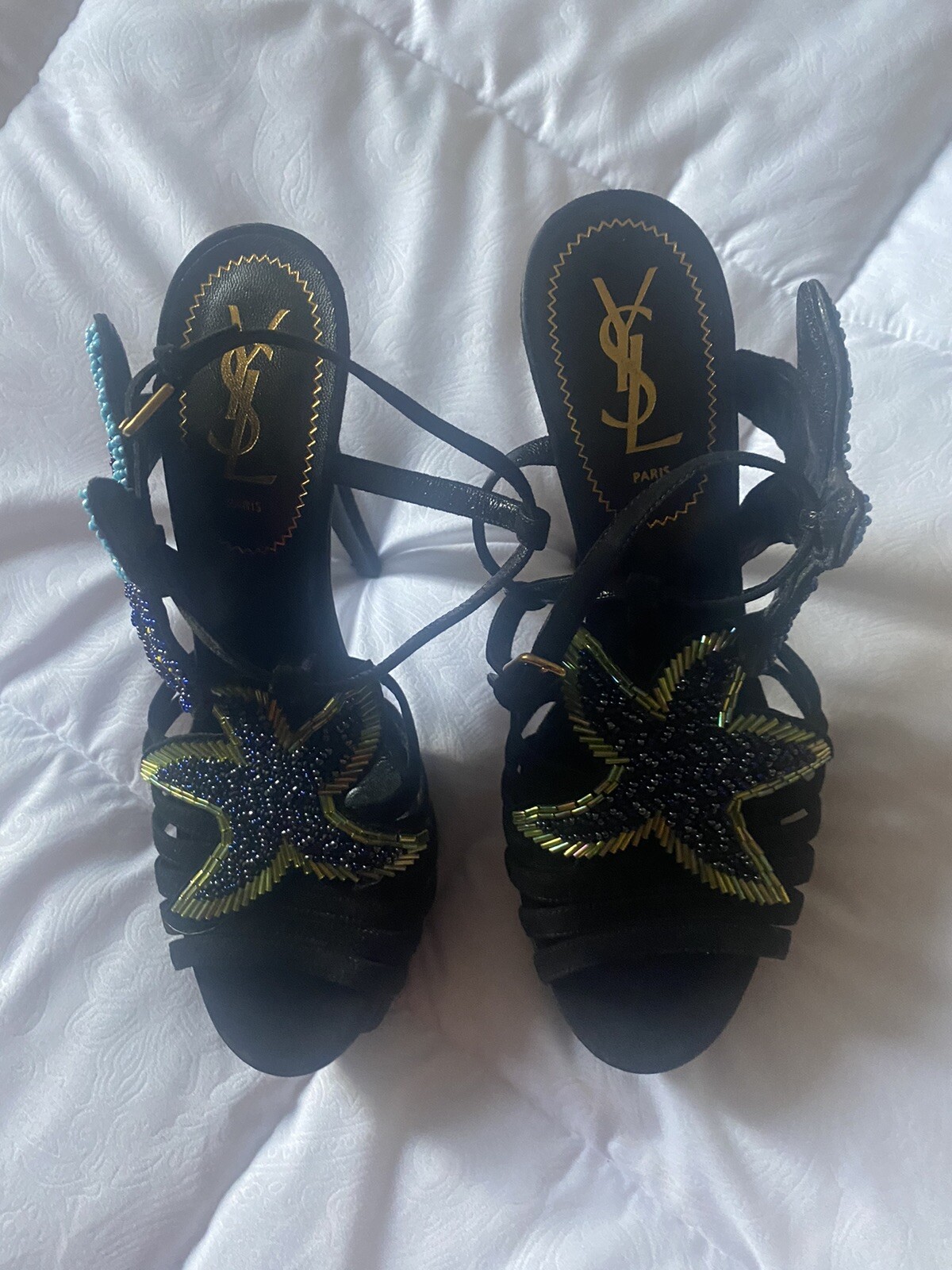 Cinturino a T YSL Yves Saint Laurent Tribute 105 con perline stella marina plateau taglia 38