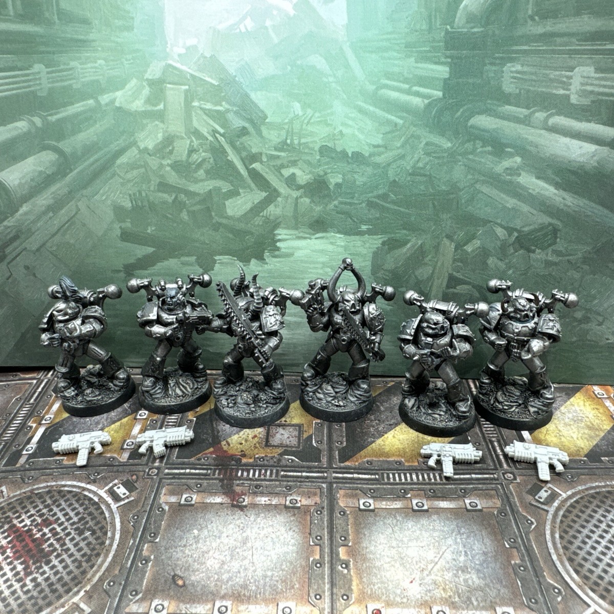 Warhammer 40K Oldhammer Chaos Space Marine Legionaries Iron